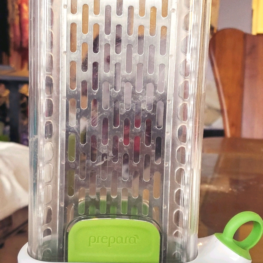 Prepara Herb Savor and Grinder